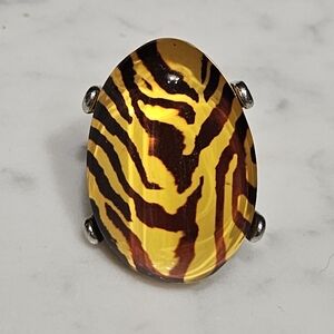 NWT - Animal Print Glass Cabechon Adjustable  Silvertone Ring